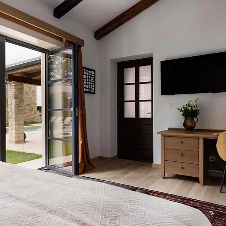 Casa Baratto Villa